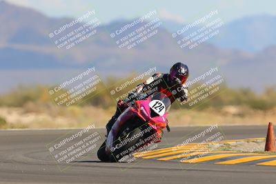 media/Oct-09-2022-SoCal Trackdays (Sun) [[95640aeeb6]]/Turn 15 (150pm)/